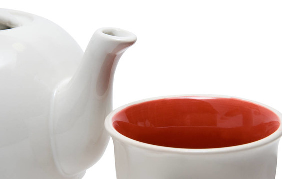 茶壺和杯子的特寫