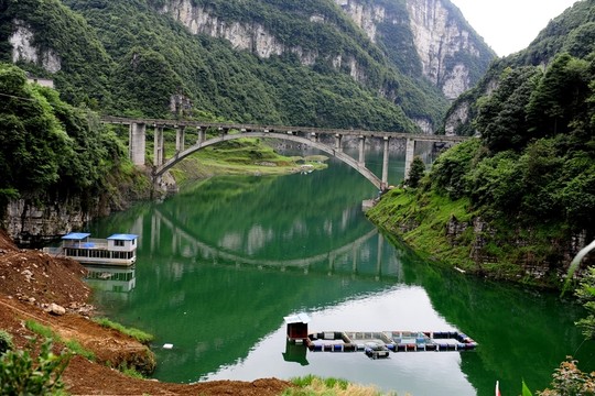 河流原野風(fēng)景