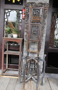 傳統(tǒng)洗漱架