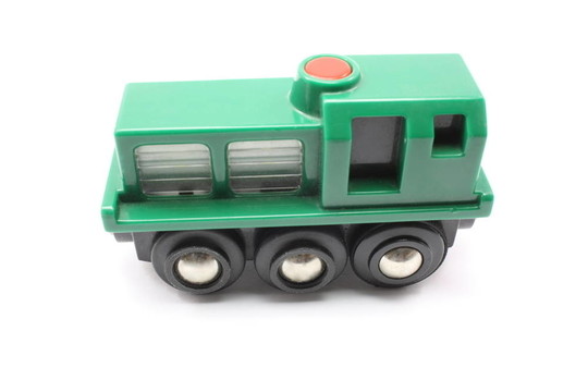綠色玩具火車