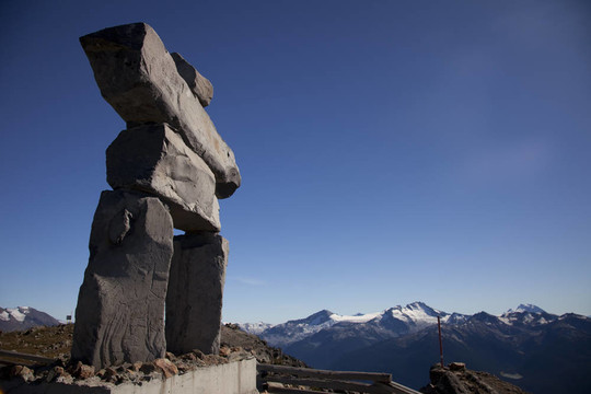 在惠斯勒頂inukshuk