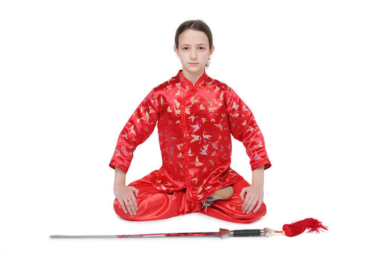 武術女子與劍坐