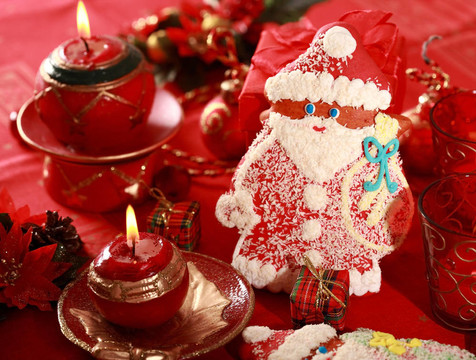 Gingerbread Santa Claus的圣誕禮物