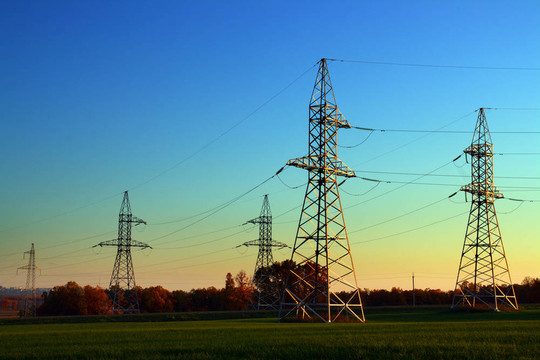 電力電纜通信塔