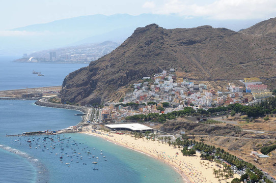 Playa de Las Teresitas San安德烈斯和加那利群島的特內(nèi)里費島；西班牙；