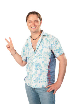 年輕男子冒充