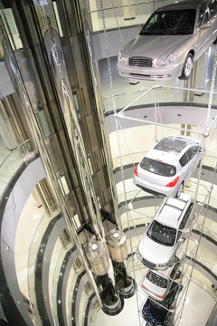 汽車店