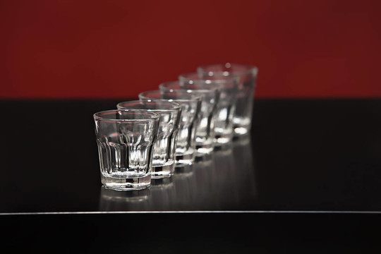 空的玻璃杯