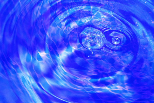 水