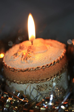 裝飾一新的圣誕蠟燭