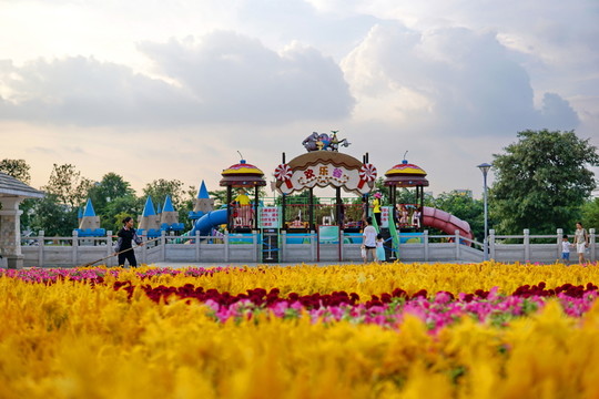 兒童公園西門入口歡樂谷