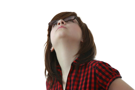 戴眼鏡的年輕女青年肖像