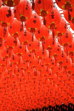 紅色和美麗的中國(guó)燈籠