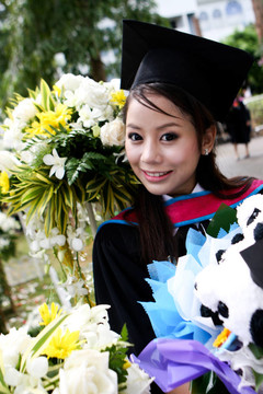 大學(xué)畢業(yè)