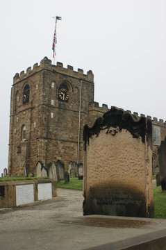 圣瑪麗教堂和Gravestone