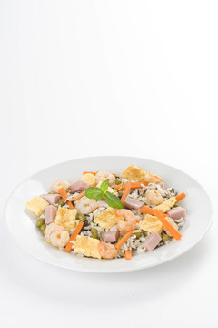 蝦炒飯豌豆火腿煎蛋盤(pán)
