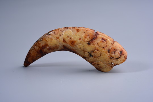 玉器 戰(zhàn)國人面雕牙沖