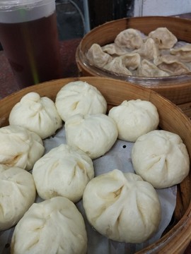 餃子與小籠包