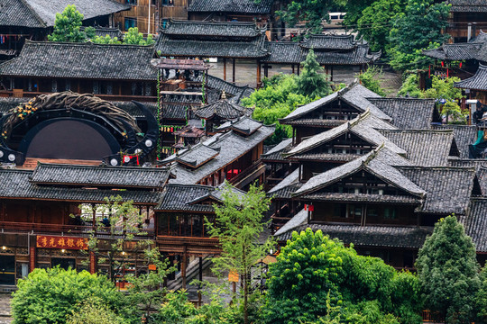 凱里雷山西江千戶(hù)苗寨
