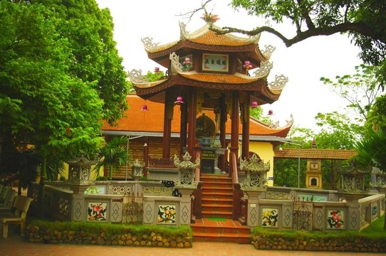 蔡?hào)|哈杜塔
