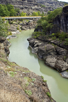在中央希臘橋（近Kalambaka村）