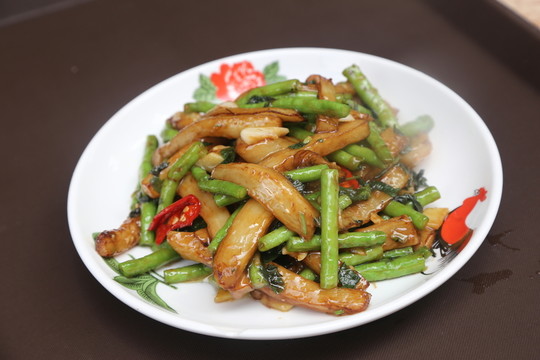 紫蘇炒豆角茄子