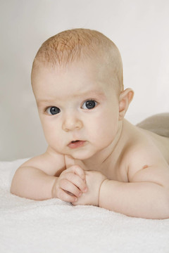 Baby。