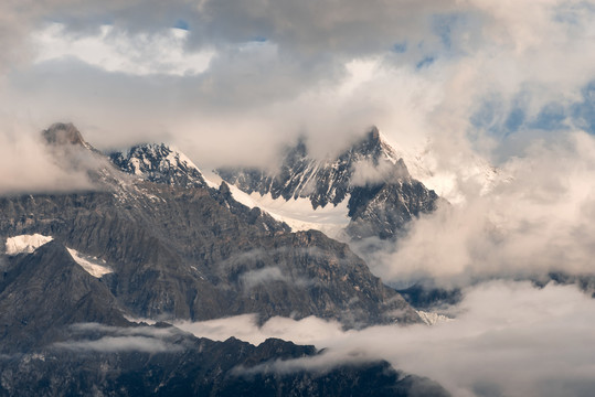 云南德欽梅里雪山