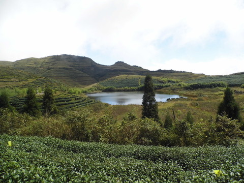 高山湖泊
