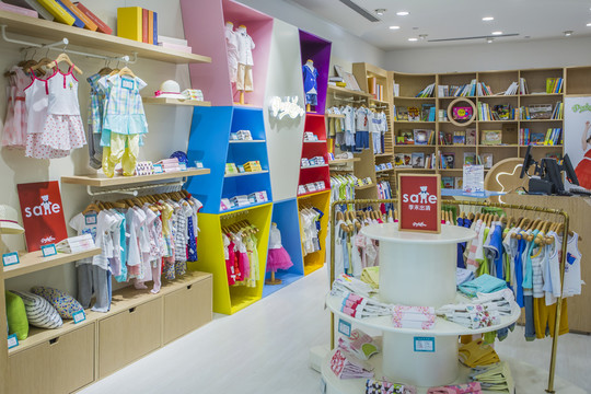 兒童服裝專賣店