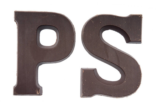 巧克力字母P和S