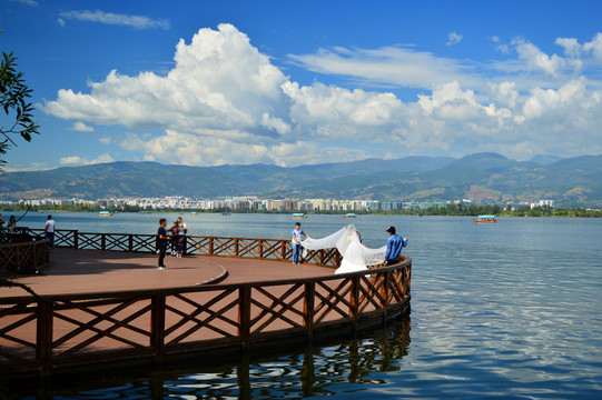 西昌邛海公園