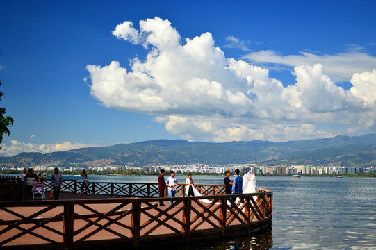 西昌邛海公園