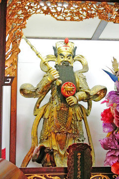 四大天王塑像