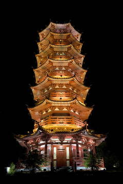 木龍湖塔；桂林；中國
