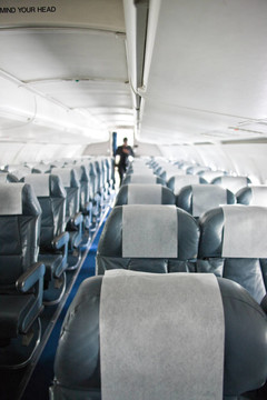 飛機內(nèi)部
