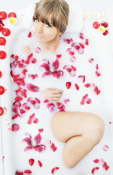 女人的浴花