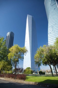 塔公園