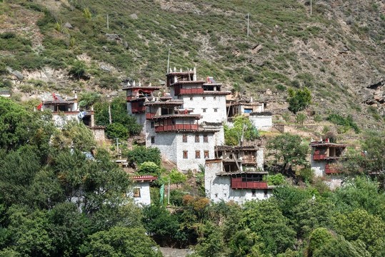 四川丹巴梭坡碉樓