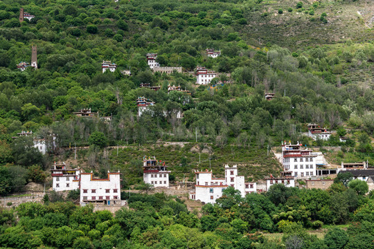四川丹巴梭坡碉樓