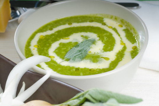 菠菜湯