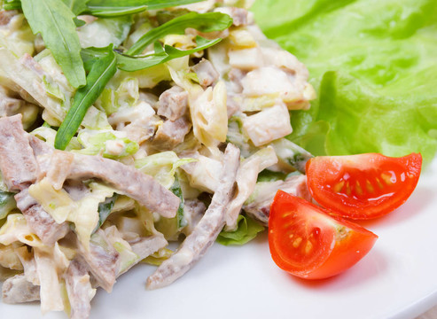 蔬菜肉沙拉