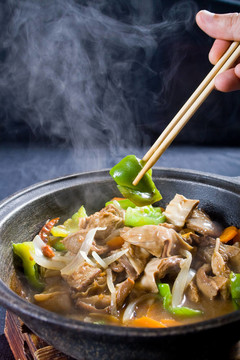 吃豬肉燉豬肉
