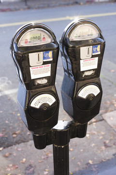 停車(chē)收費(fèi)表