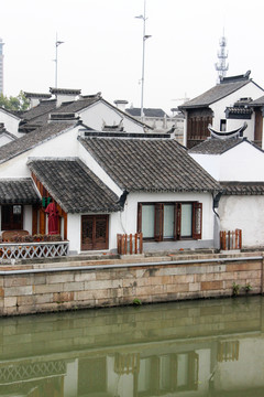 江南