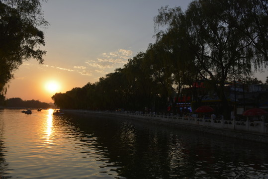 什剎海黃昏