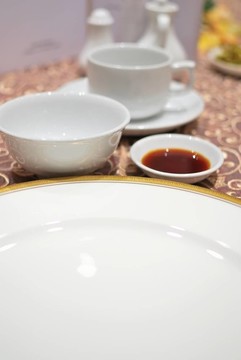 餐廳餐桌的布置