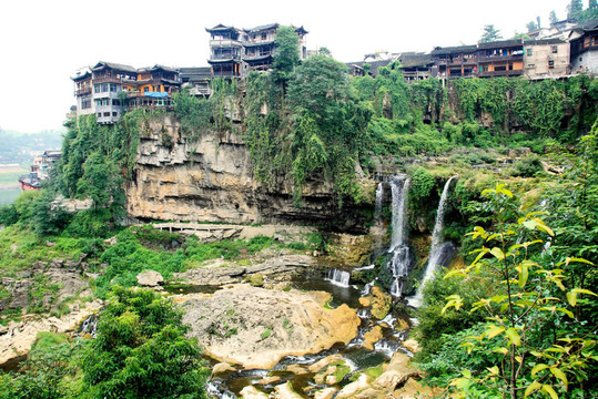 中國少數(shù)民族村