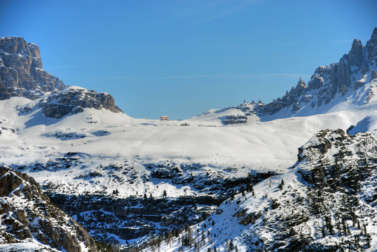 阿爾卑斯的冬天；Dolomites；意大利；2007