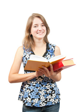 帶書的年輕女孩